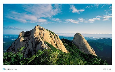 백운대와 인수봉의 아침