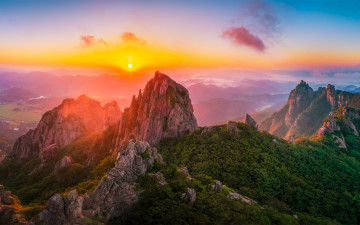 월출산 사자봉의 아침