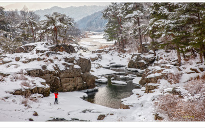 설경속 열정인