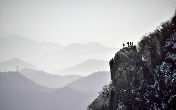 높은곳을 향하여 ...