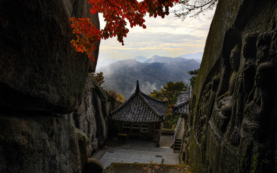 산사의 단풍
