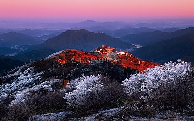 수줍은 설천봉